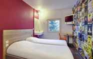 Bedroom 3 hotelF1 Paris Porte de Montreuil