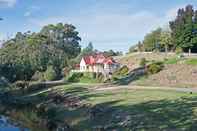 Exterior Crabtree River Cottages