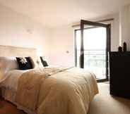 Kamar Tidur 2 Berkshire Rooms-Slough