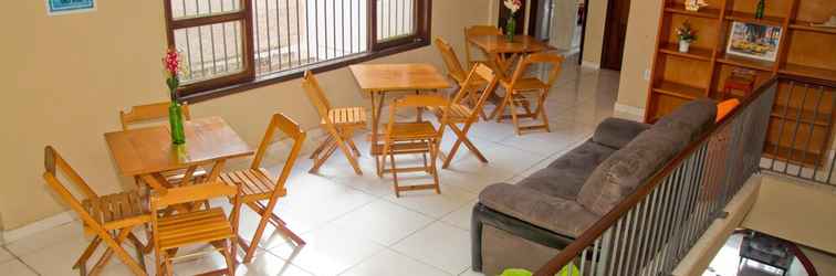 Lobby Quintal do Maracana Hostel