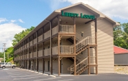 Luar Bangunan 2 The Liberty Lodge Williamsport