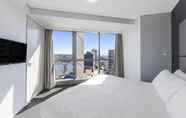Bedroom 5 Meriton Suites Herschel Street, Brisbane