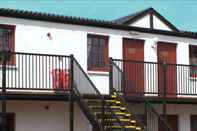 Exterior The Longforgan Coaching Inn