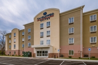 ภายนอกอาคาร Candlewood Suites Mishawaka North, an IHG Hotel