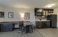 Bilik Tidur 7 Candlewood Suites Mishawaka North, an IHG Hotel