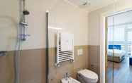 In-room Bathroom 3 Smart Hotel Mediterraneo