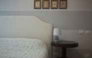 Kamar Tidur 2 Dogana d'Acqua Art B&B