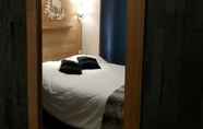 Bedroom 7 Hotel du Midi