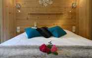 Bedroom 2 Hotel du Midi