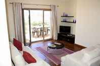 Common Space Domus Iberica Burgau Apts & Villas