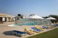 Swimming Pool Domus Iberica Burgau Apts & Villas