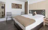 Kamar Tidur 2 Hine Adon Aparthotel Bern Airport