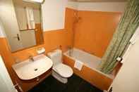 In-room Bathroom Swiss Star Zurich Oerlikon