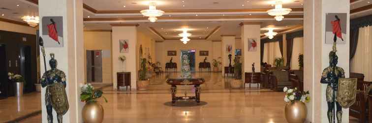 Lobi Glorious Hotel