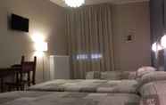 Bedroom 3 Hotel La Grotta