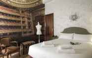 Kamar Tidur 7 Casual del Teatro Madrid