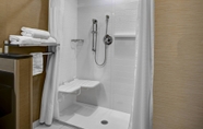 In-room Bathroom 6 Fairfield Inn & Suites by Marriott Douglas