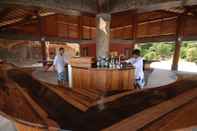 Bar, Kafe, dan Lounge NoaNoa Island