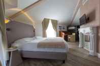 Kamar Tidur Al Campanile Aparthotel&Suite