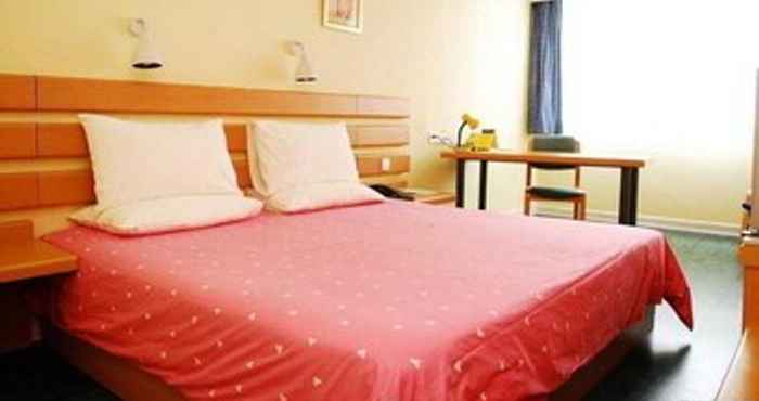 Kamar Tidur Home Inn Wu Yi Plaza