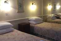 Bilik Tidur Colnbrook Lodge Guest House