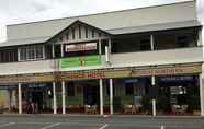 Bangunan 5 Exchange Hotel Toogoolawah