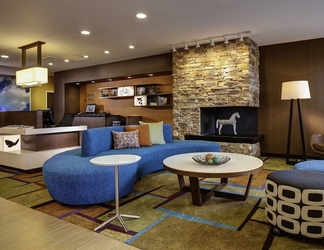 Lobby 2 Fairfield Inn & Suites by Marriott Lincoln Southeast