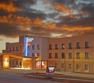 Exterior 3 Fairfield Inn & Suites by Marriott Lincoln Southeast