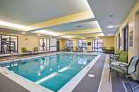 Swimming Pool Homewood Suites By Hilton Christiansburg