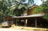 Bangunan Sinharaja Birder's Lodge