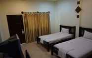 Bedroom 7 Domon Hotel