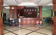 Lobi 4 Domon Hotel