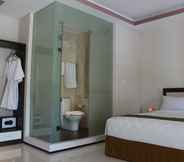 Bedroom 5 Premium Legian