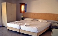 Bilik Tidur 5 Apollon Village Hotel