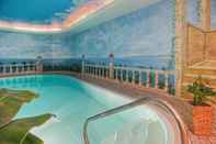 Swimming Pool SEETELHOTEL Ostseeresidenz Ahlbeck