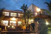 Bangunan Bon a Vie B and B and Self Catering