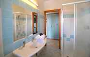 In-room Bathroom 4 Residence Pineta Verde