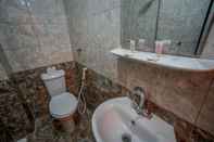 Toilet Kamar Qasr Alriyadh Hotel Apartments
