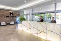 Lobby Meriton Suites Broadbeach, Gold Coast