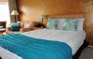 Bedroom 2 Charlesworth Bay Beach Resort