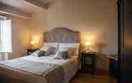 Kamar Tidur 6 Zahir Country House