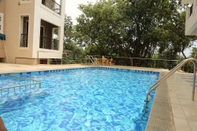 Swimming Pool La Vida Residency Suites