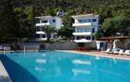 Swimming Pool 3 Saronikos Residences