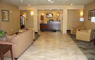 Lobby 2 Cobblestone Hotel & Suites – Devils Lake