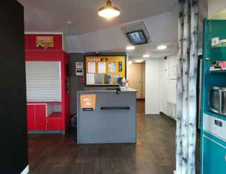 Lobby 2 hotelF1 Avignon Centre Courtine Gare TGV