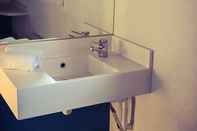 Toilet Kamar hotelF1 Saint-Nazaire