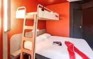 Bedroom 3 ibis budget Lille Centre