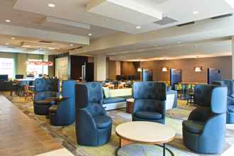 Lobi 4 Courtyard by Marriott Seattle Everett Downtown