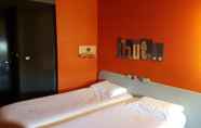 Bedroom 7 ibis budget Cergy Pierrelaye