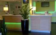 Lobby 2 ibis budget Paris Porte de Bagnolet